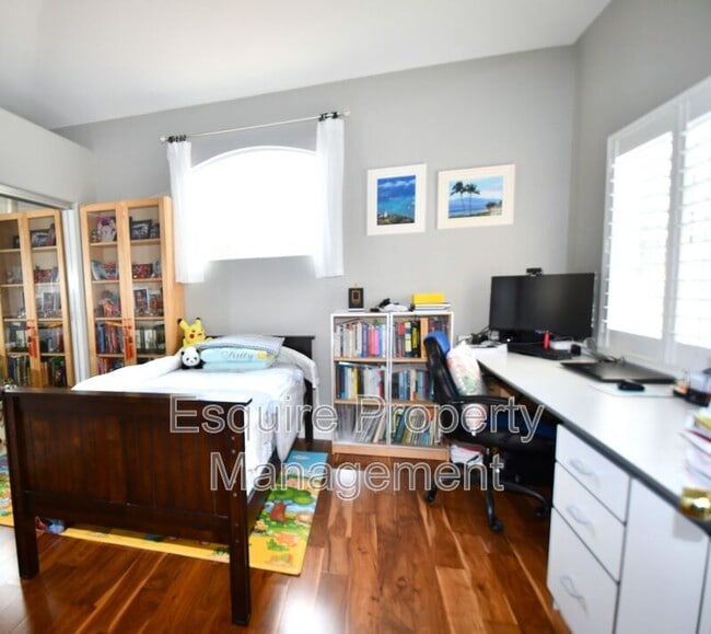 Building Photo - 2881 Silk Oak Ave