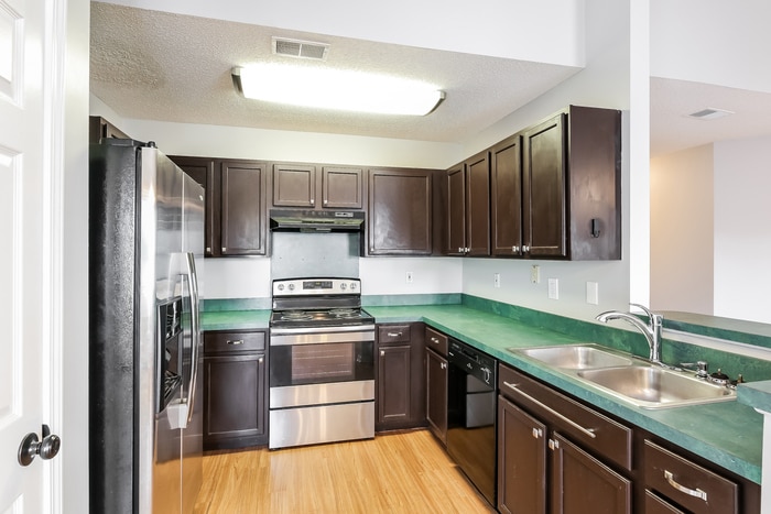 Building Photo - 313 Hampton Ridge Dr