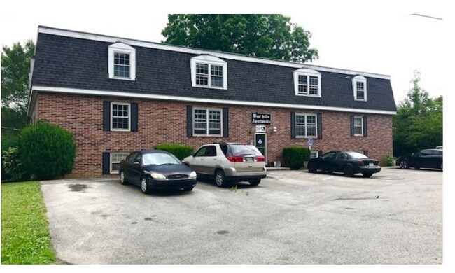 Primary Photo - 403 S 5th St