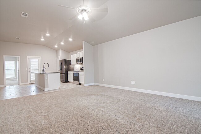 Building Photo - 2510 Outlaw Ct