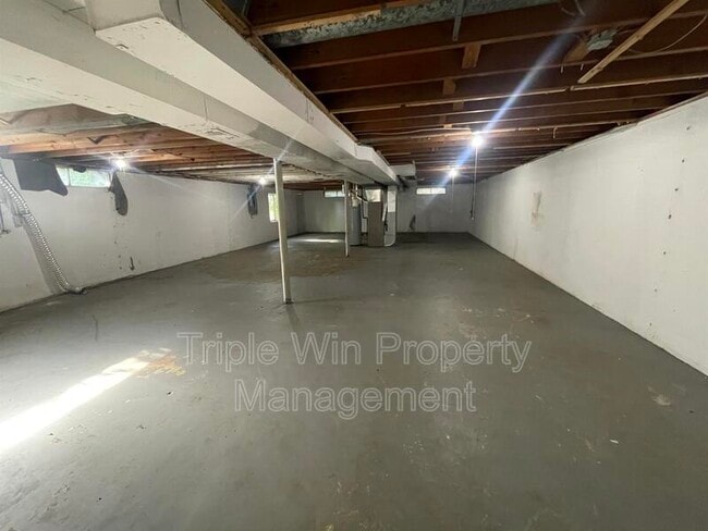 Building Photo - 11930 N Ranch Dr