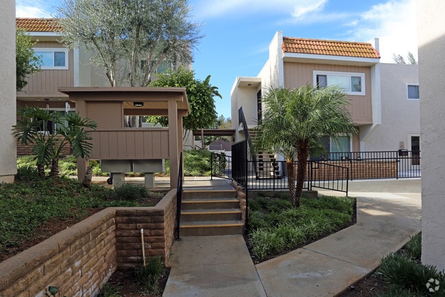 Building Photo - Casa de Cortez