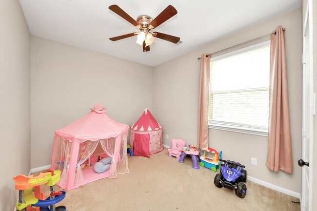 Building Photo - 6810 Hunters Trace Ln