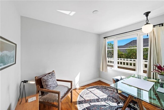 Building Photo - Laguna Village Furnished Rental