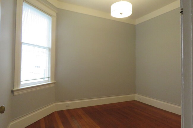 Building Photo - One Bedroom plus Office Room -