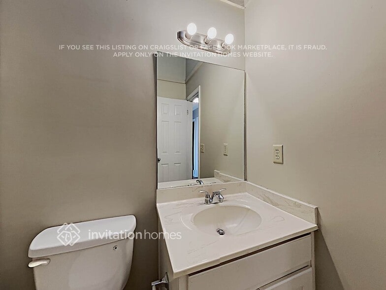 Building Photo - 3516 Cedar Valley Dr