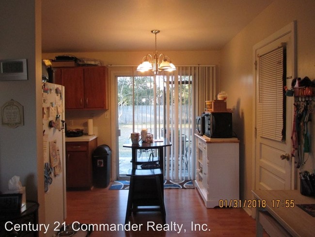 Building Photo - 3 br, 1 bath House - 2508 W 21st Street