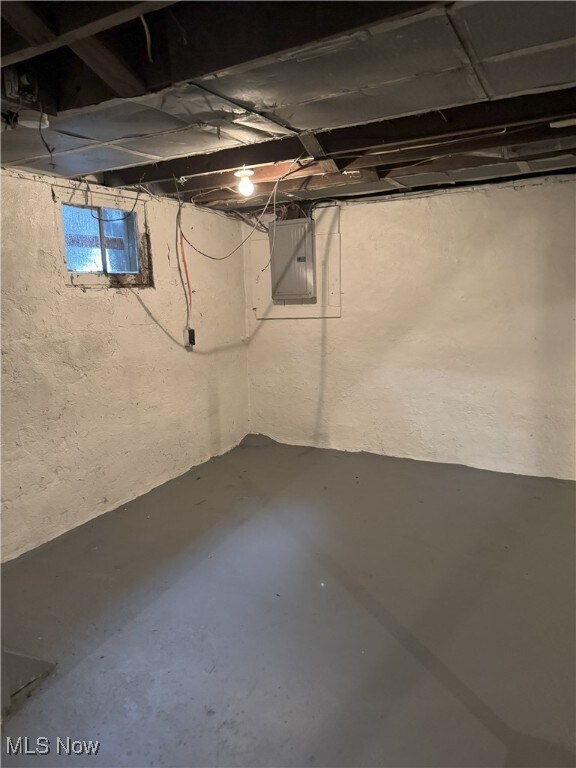 Building Photo - 832 E Buchtel Ave
