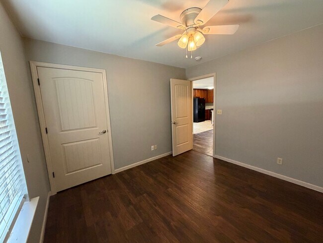 Building Photo - 16258 Hailey Ln