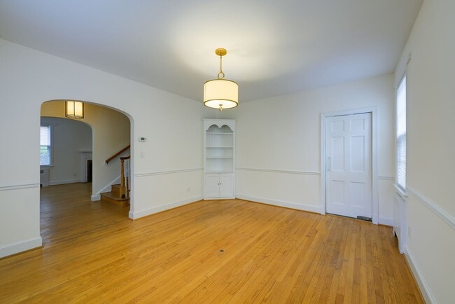 Building Photo - Charming & Spacious Colonial in N Cleveland Park w/Park-Like Rear Garden & Detached Garage