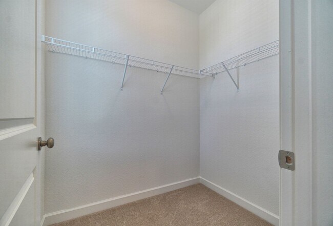 Building Photo - Available 08-05-25! Coastal Luxury Townhom...