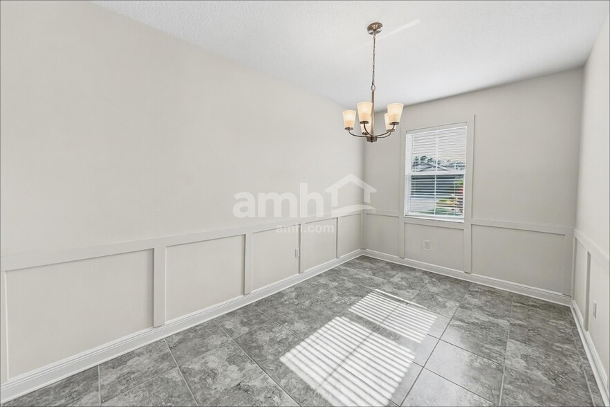 Building Photo - 8630 Firefly Pl