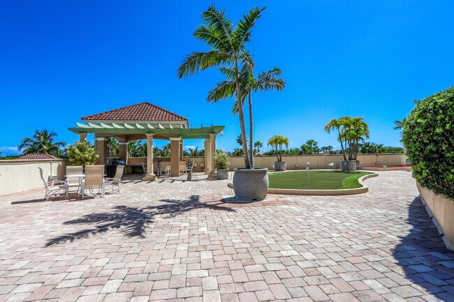 Building Photo - 3010 PGA Blvd