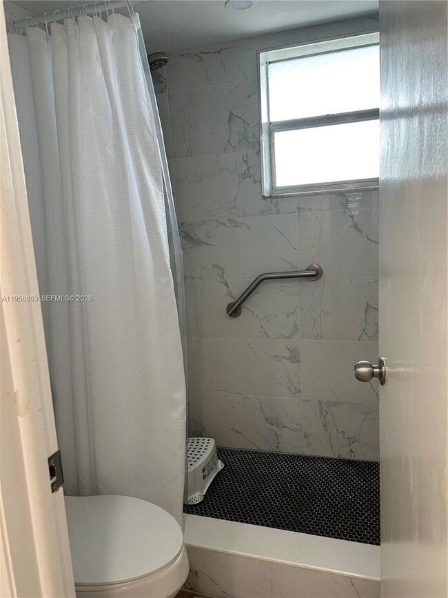 Building Photo - 1501 S Ocean Blvd