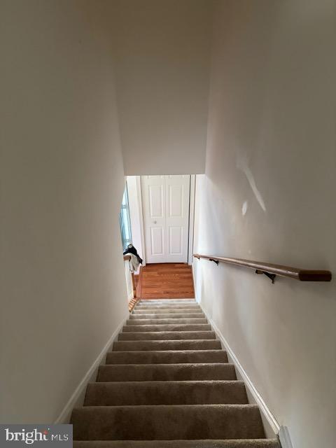 Building Photo - 45833 Wolftrap Way