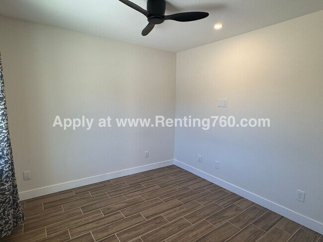 Building Photo - New 2 Bedroom 1 Bathroom Home!!