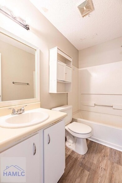 Building Photo - 724 Timber Ridge Trail