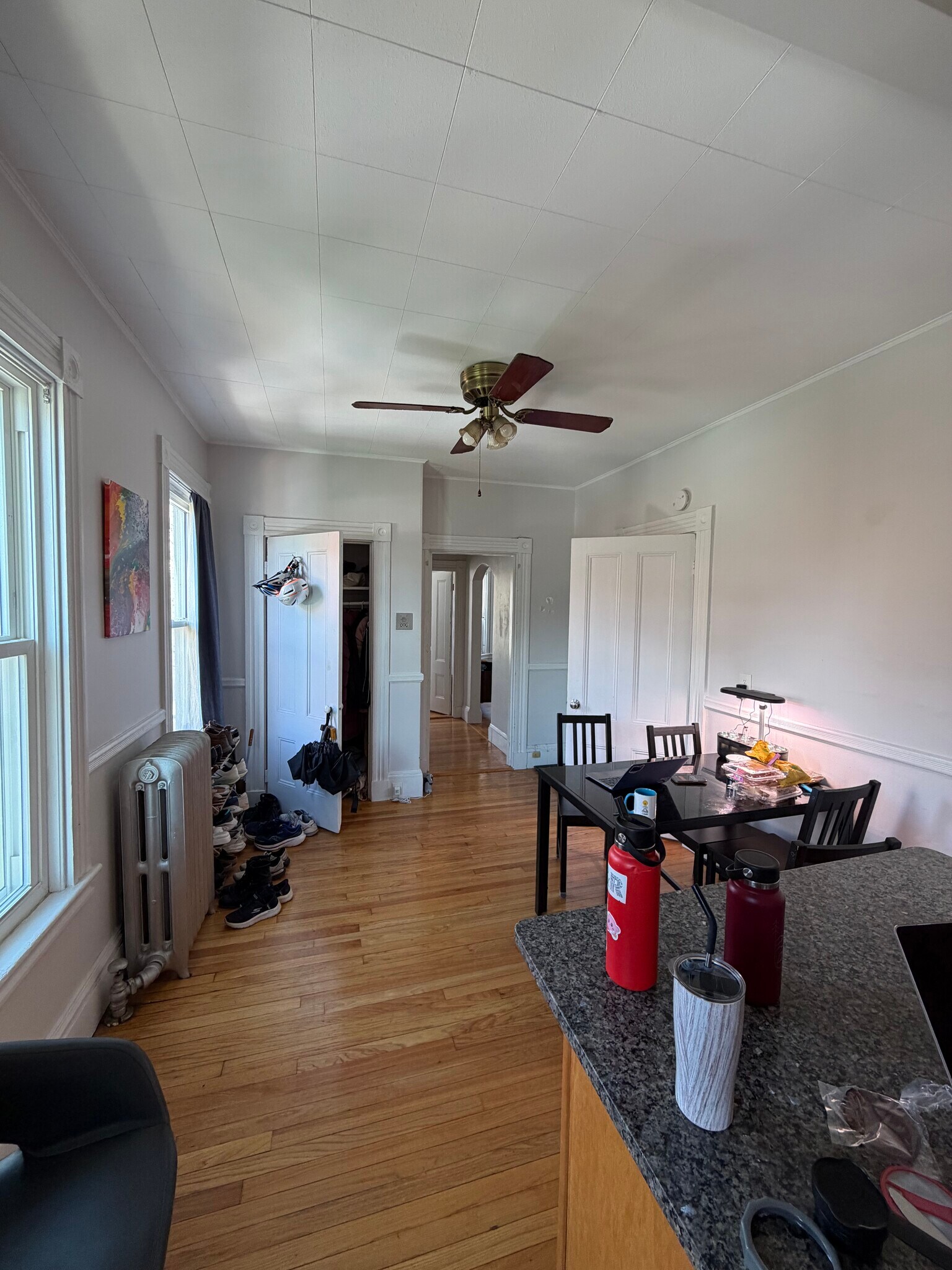 Building Photo - 384 Washington St