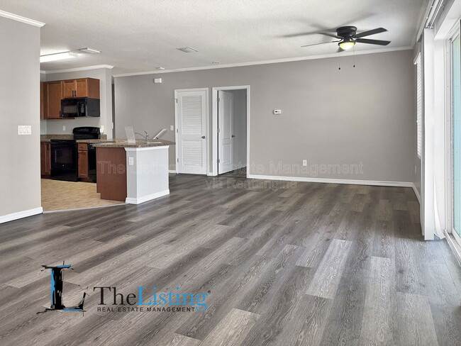 Building Photo - 803 Ashentree Dr