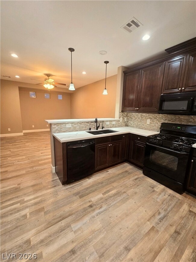 Building Photo - 9313 Night Mesa St