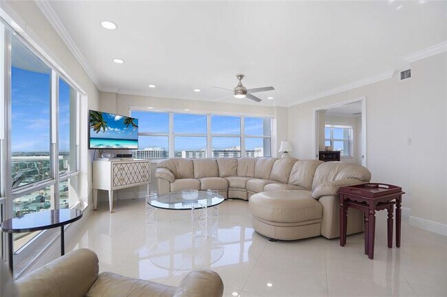 Building Photo - 3400 Galt Ocean Dr