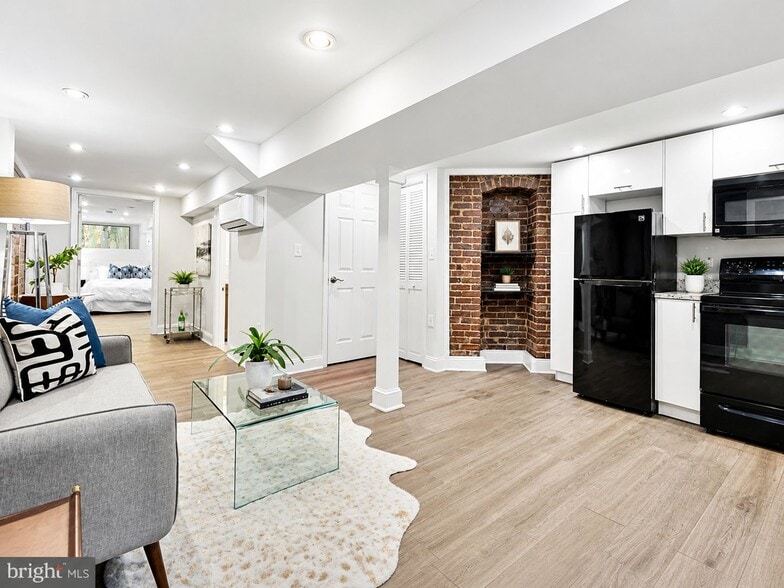 Building Photo - 3576 13th St NW