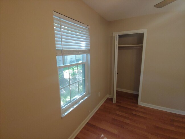 Building Photo - 1835 Portland Avenue