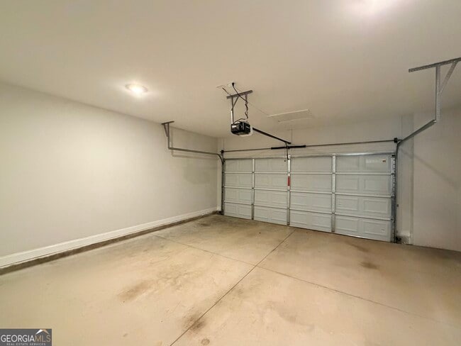 Building Photo - 1971 Drew Dr