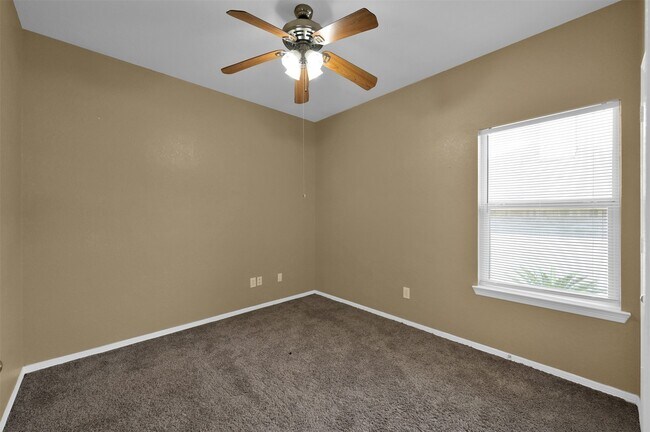 Building Photo - 274 Adobe Terrace S