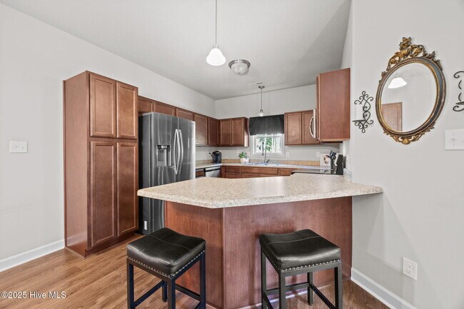 Building Photo - 407 Frisco Wy