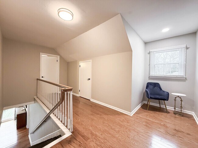Building Photo - NO APPLICATION FEE FOR 72 HOURS! Spacious Fully-Furnished 5-Bedroom Home | Mid-Term Rental in Gre...