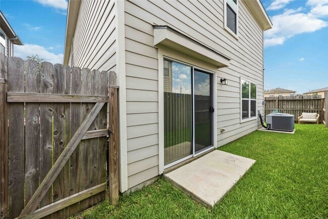 Building Photo - 18933 Porchlight Ct