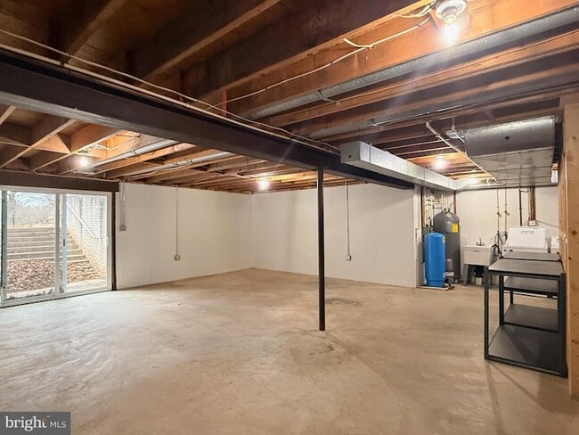 Building Photo - 5471 Harris Farm Ln