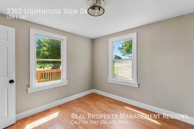 Building Photo - 2302 Lighthouse View Dr