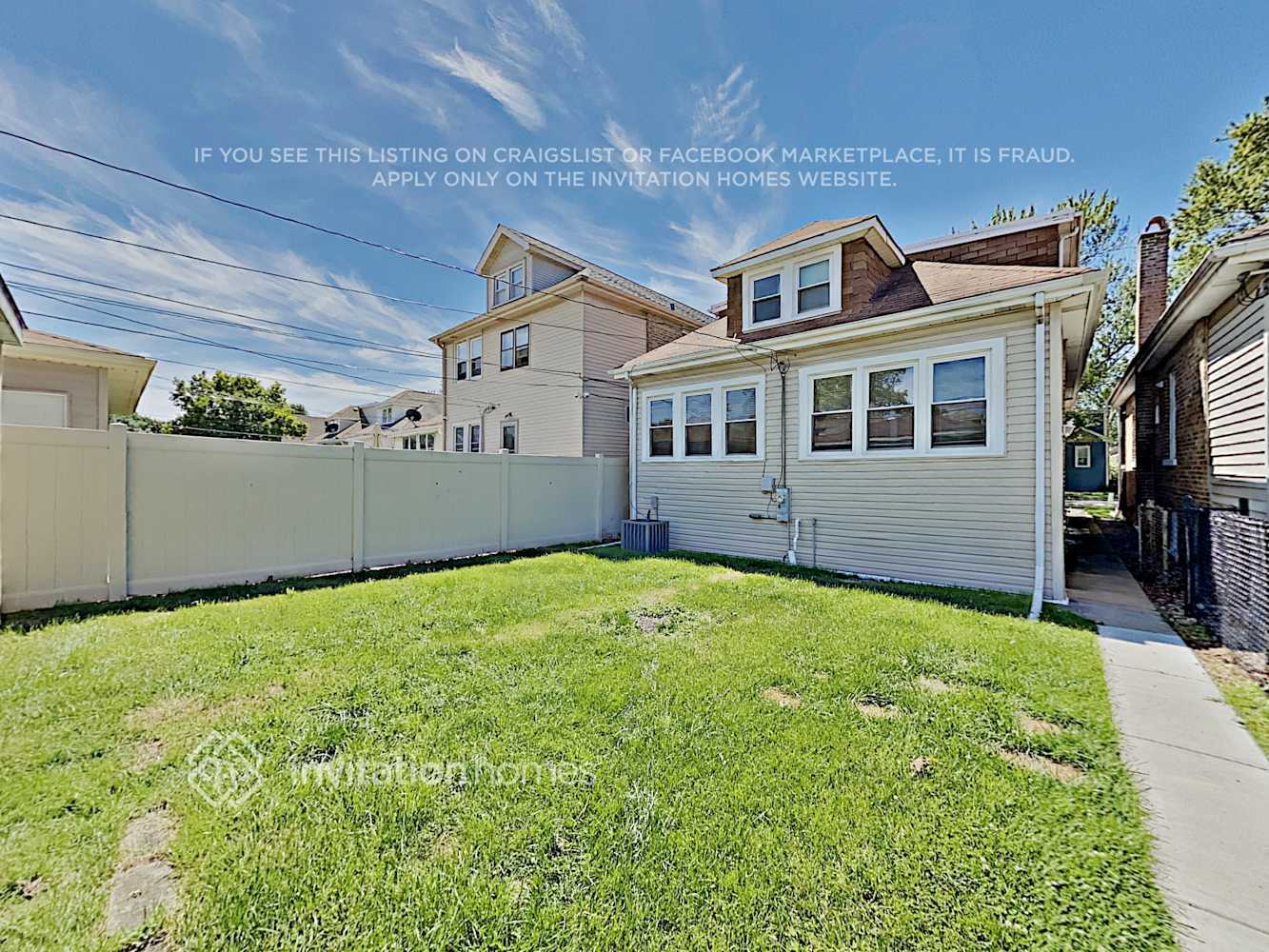 Building Photo - 2137 N 75th Ct