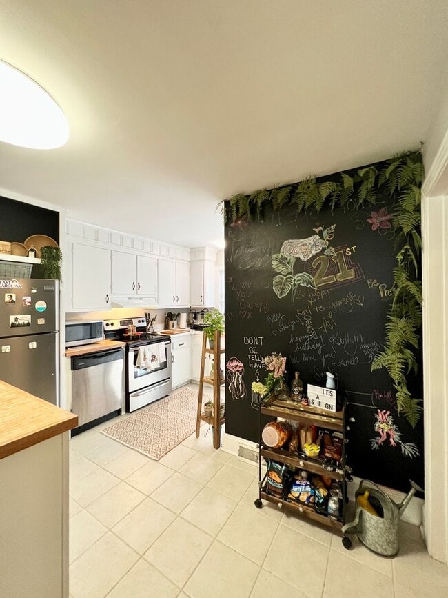 Building Photo - 107 Stancill Dr