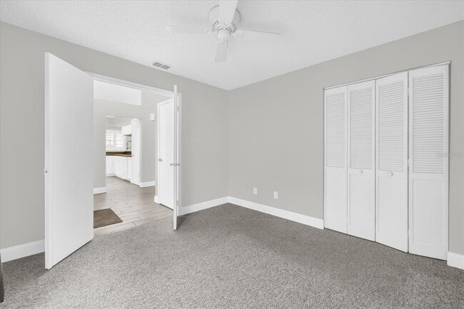 Building Photo - 5808 Parkview Point Dr