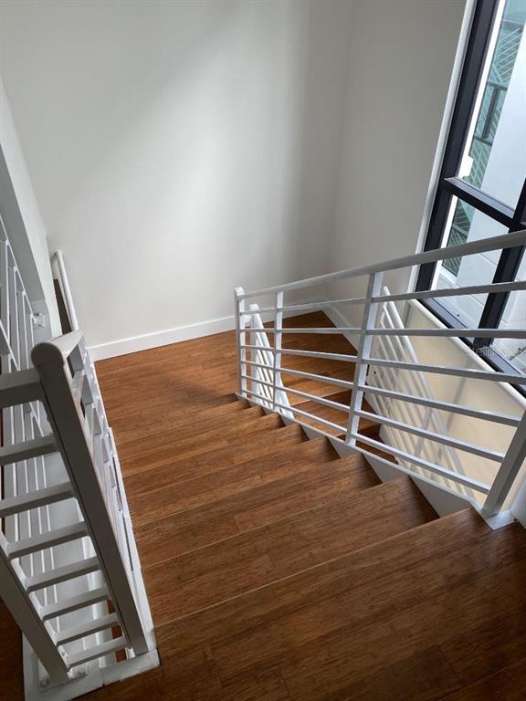 Building Photo - 350 S Osceola Ave