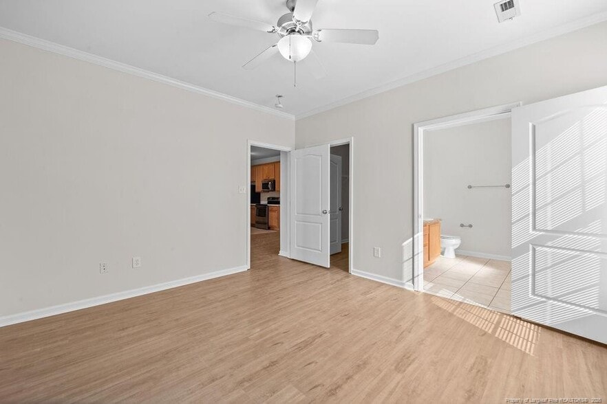 Building Photo - 1329 Kershaw Loop
