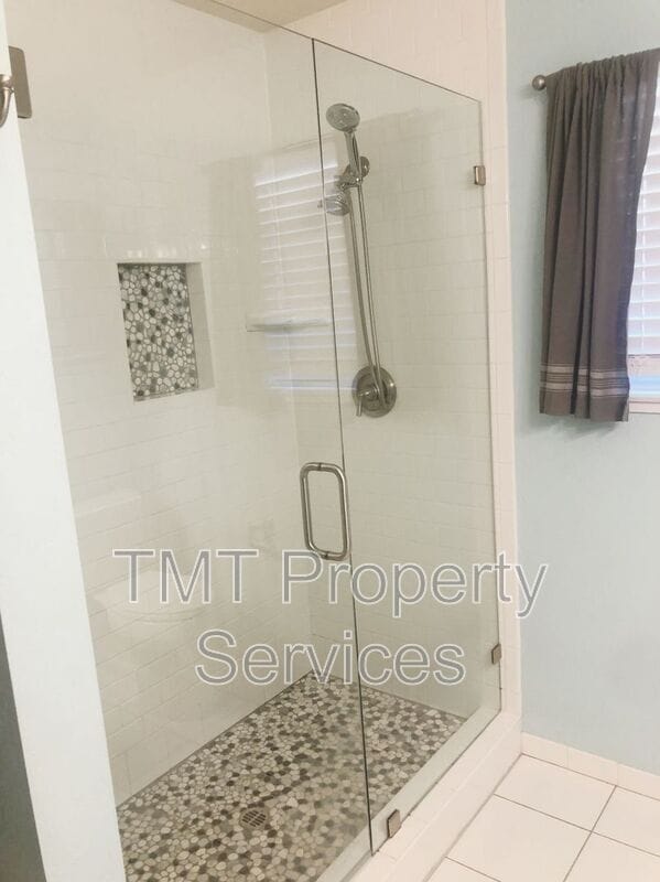 Building Photo - 169 Pierpoint Cir