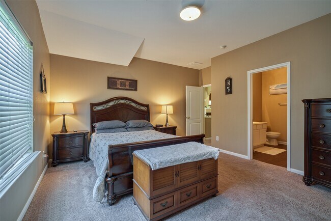 Building Photo - 6214 Channelbrook Ln