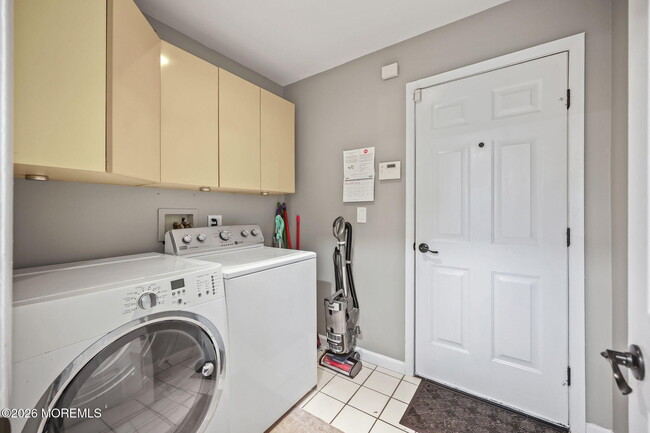 Building Photo - 2 Oyster Creek Dr