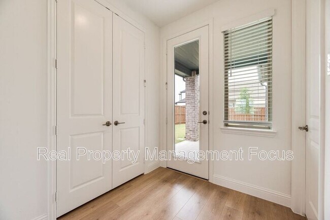 Building Photo - 1149 Beautyberry Ln