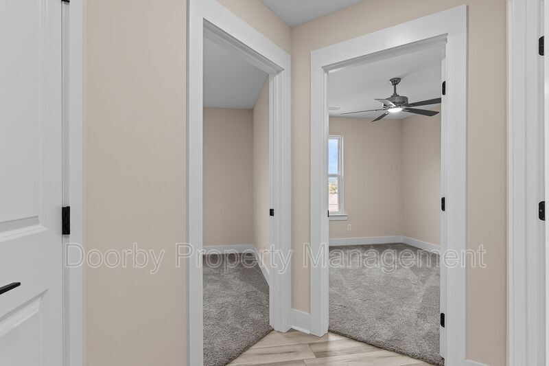 Building Photo - 432 Wayne Ave