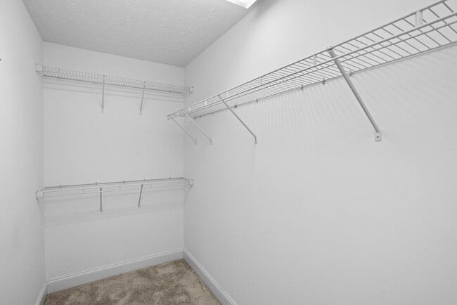Building Photo - 1075 Campbell Ave