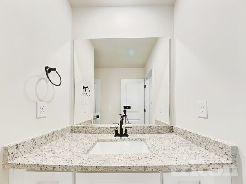 Building Photo - 3383 Arabian Farm Ln