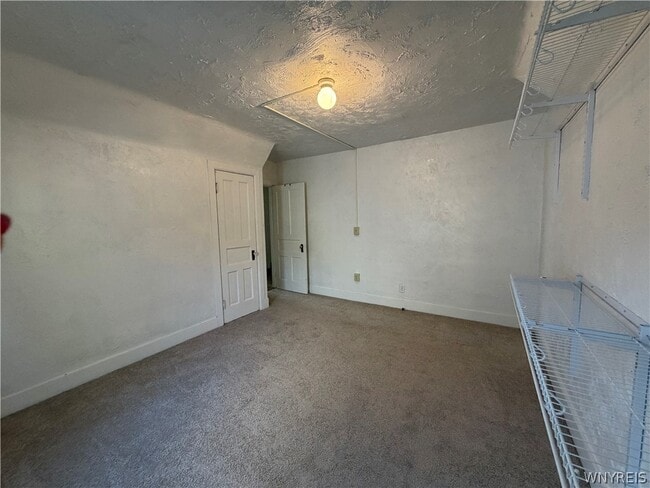Building Photo - 193 Norwood Ave