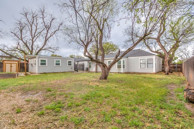 Building Photo - NOW AVAILABLE - Santa Rita Charmer w/ Deta...