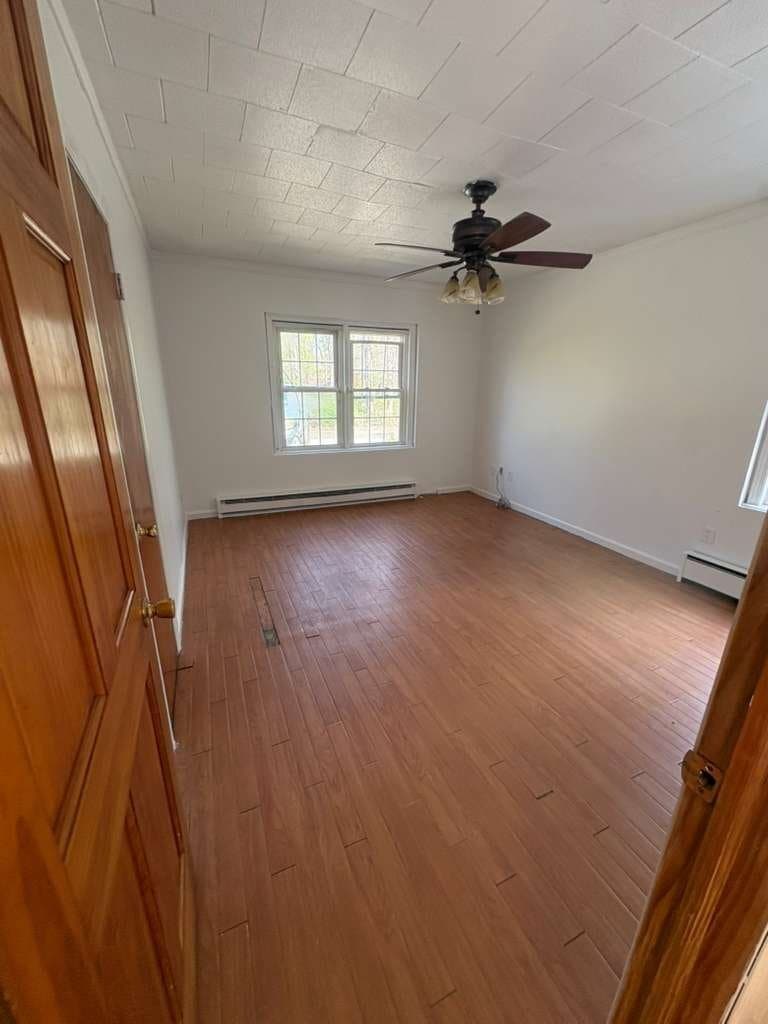 Building Photo - 8 Delano Grove