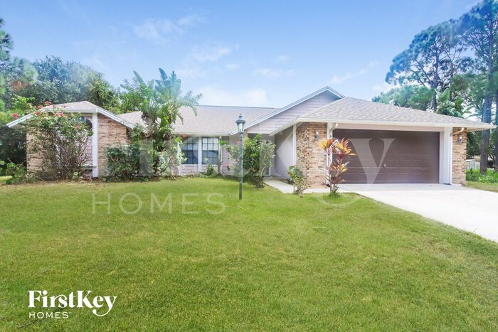 Building Photo - 601 Londonderry Cir SE